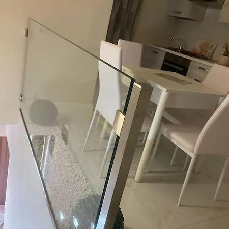 Demma Luxury Апартаменты